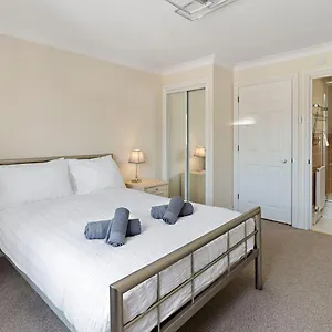 https://quayside-house.exeterhotels.net