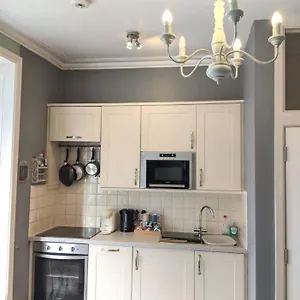 https://beautiful-one-bedroom-apartment-with-parking.exeterhotels.net